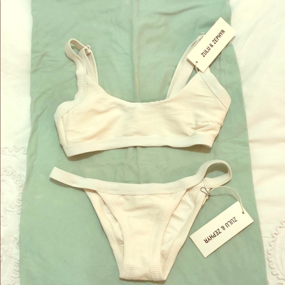 White ribbed Zulu & Zephyr bikini